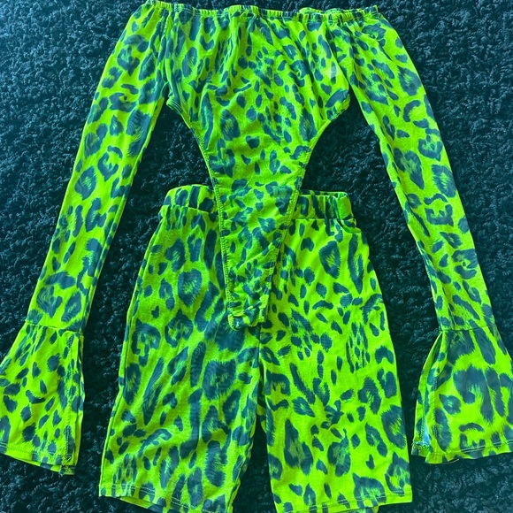 Fashion Nova Pants - Mesh Leopard Print Set